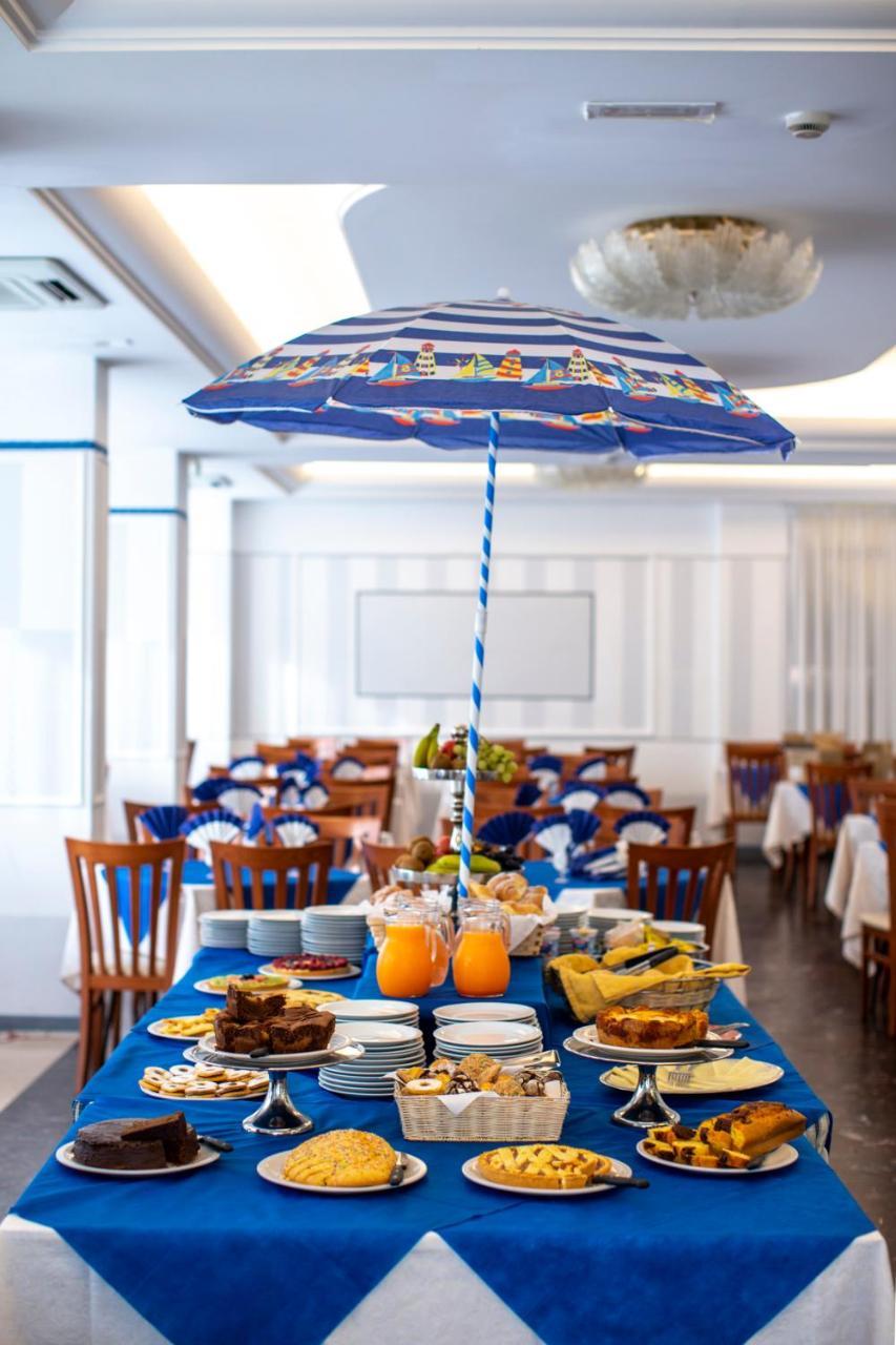 Hotel Holland ริมินี ภายนอก รูปภาพ
